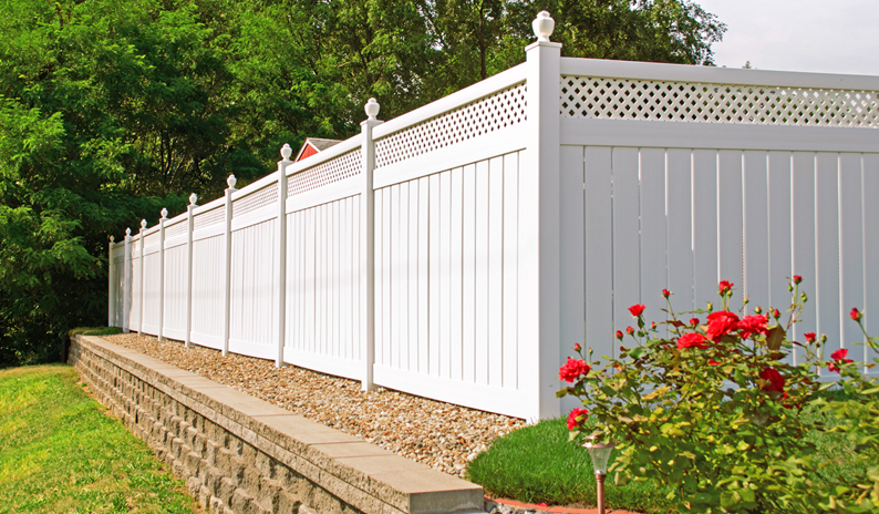 The Best Way to Paint an Exterior Fence Project